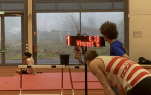 Notre cadet Vincent Gaillard confirme et remporte le 50m du meeting U18-SE au CREPS !