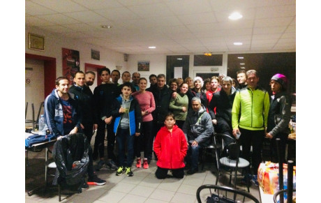 Un joli moment de convivialité pour le groupe du demi-fond adulte !