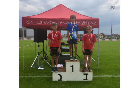 Antoine Walliser, champion d'Alsace poussin du triple-saut !